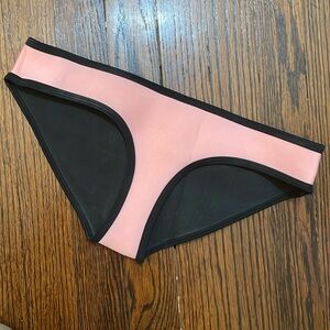 TRIANGL neoprene bikini bottoms